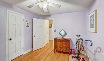 818 Ottawa Trl, Madison, WI 53711