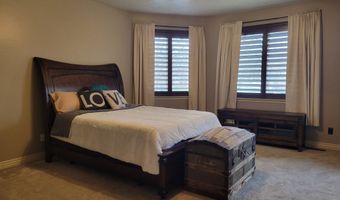 2428 W SILVERPOINT Way S, Bluffdale, UT 84065