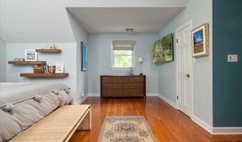 8 SHILEY St, Annapolis, MD 21401