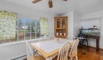 73 Beech Ave, Cranston, RI 02910
