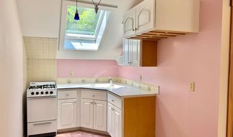221 Plateau Rd, Calais, VT 05650