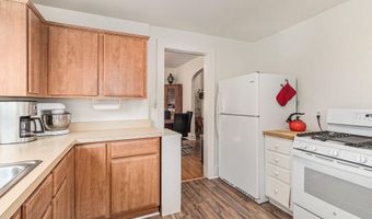 1210 Henry St, Ann Arbor, MI 48104
