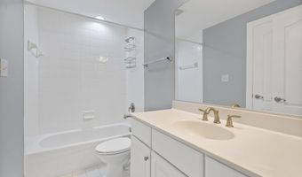7119 BARRY Rd, Alexandria, VA 22315