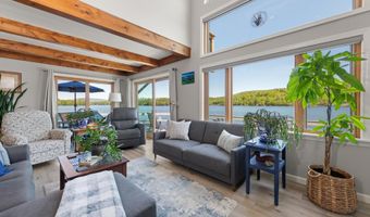 88 W Shore Rd, Bristol, NH 03222