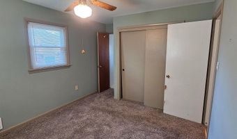 2711 GROVETON St, Alexandria, VA 22306