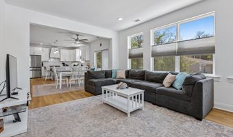 1 Melinda Ct, Bayville, NJ 08721