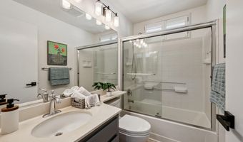 12 Britt Ct, Alameda, CA 94502