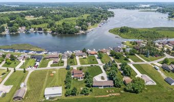 115 Lane 230 Jimmerson Lk, Angola, IN 46703