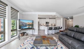 6101 FAIRVIEW FARM Dr 408, Alexandria, VA 22315
