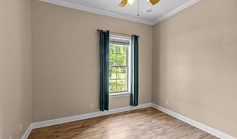 135 Oak Leaf Trl, Benton, LA 71006