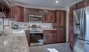 W6655 ELMVIEW Drive, Appleton, WI 54915