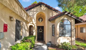 11714 Oak St, Apple Valley, CA 92308