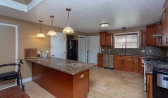 612 610 W Grand Ave, Artesia, NM 88210