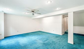 44049 FERNCLIFF Ter, Ashburn, VA 20147