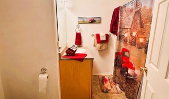 806 SPOTTED WOLF Ave, Aztec, NM 87410