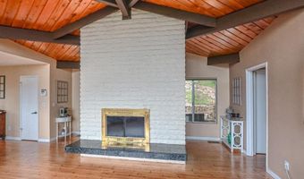 2373 Carroll Ln, Escondido, CA 92027