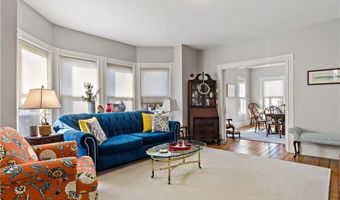 88 Burton St, Bristol, RI 02809