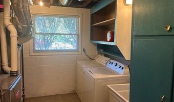1 Bristol Ct, Ann Arbor, MI 48104