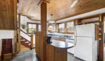 400 E Walker St, Ash Grove, MO 65604
