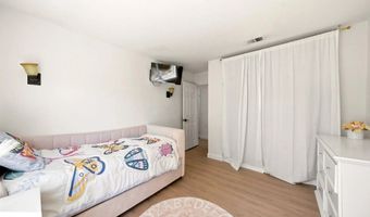 8981 Circle R Vw, Escondido, CA 92026