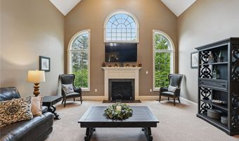 322 Dirkshire Ct, Adams Twp., PA 16046