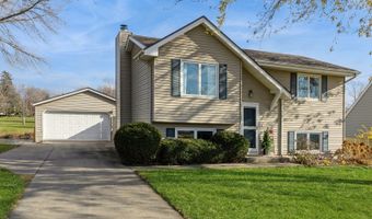 107 10th Ave SW, Altoona, IA 50009