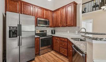 15616 EVERGLADE Ln 406, Bowie, MD 20716