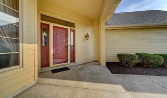 1908 Bent Tree Ct, Auburn, IN 46706