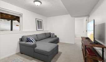 661 Abbey Mill Dr SE 41, Ada, MI 49301