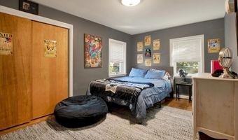 803 N 25TH St, Reading, PA 19606