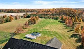 30 Ridgeview Way, Allentown, NJ 08501