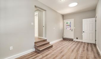 5346 Montecito Ave, Santa Rosa, CA 95404