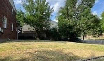5364 AMES St NE, Washington, DC 20019