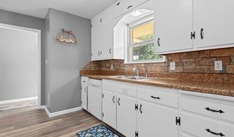 1518 Arbor Dr, Bartlesville, OK 74006