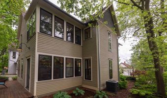 714 W 7th St, Bloomington, IN 47404