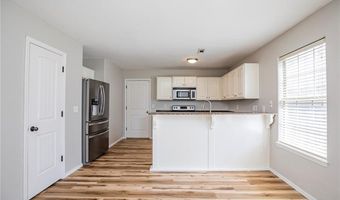 3906 SW Gibson Ave, Bentonville, AR 72712