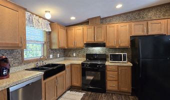 34 Circle Dr, Belmont, NH 03220