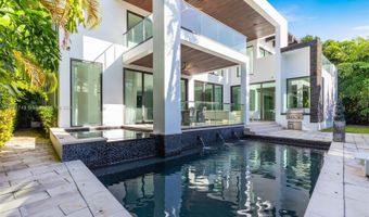 124 Park Dr, Bal Harbour, FL 33154