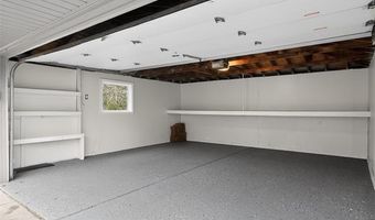 8664 Louise Ave, Allen Park, MI 48101