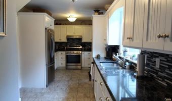1538 Redfields Rd, Appomattox, VA 24522