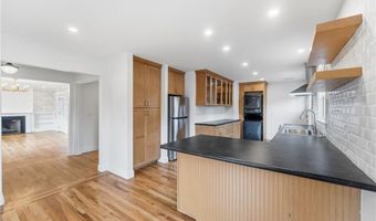 259 High Service Ave, North Providence, RI 02904