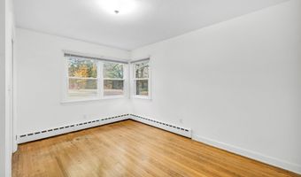 35 Burnham Rd, Avon, CT 06001