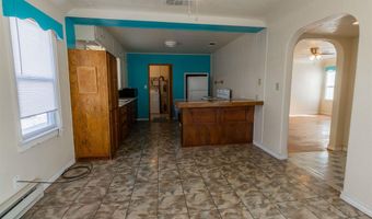 412 S Lake St, Carlsbad, NM 88220