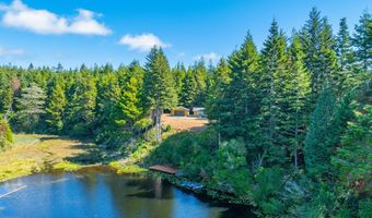 88627 WEISS ESTATES Ln, Bandon, OR 97411