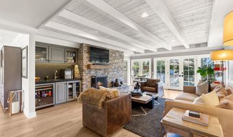 8 Country Glen Rd, Fallbrook, CA 92028
