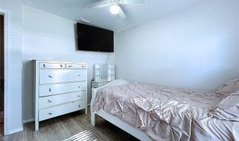 6040 FRANCIS Dr, Apollo Beach, FL 33572