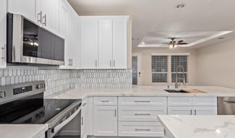 3301 S Goldfield Rd 6039, Apache Junction, AZ 85119