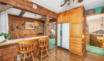 3 Jean St, Alloway, NJ 07462