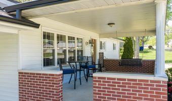 137 Edgewood Dr, Bedford, IN 47421