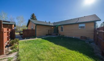 29 Mountain Dr, Cody, WY 82414